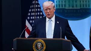 "தாக்குதல்களை நிறுத்தினால் போர் நிறுத்தம்": ஹோர்முஸ் நீரிணை தொடர்பாக ஈரான் வெளியுறவு அமைச்சர் அதிரடி அறிவிப்பு!